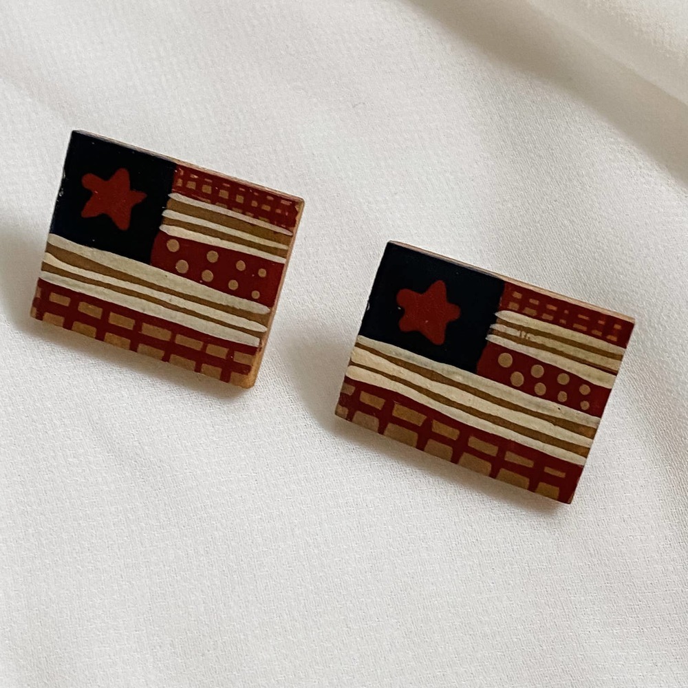VTG Painted Wood American Flag Earrings